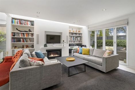 Photo of property in 58 Clare Road, St Albans, Christchurch, 8014