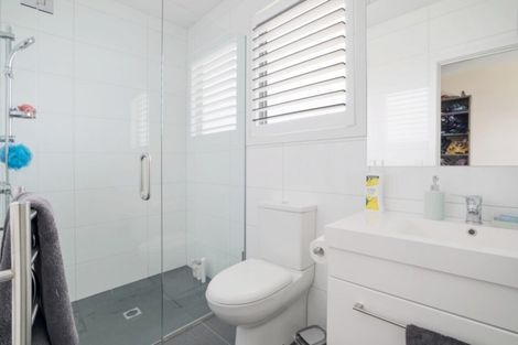 Photo of property in 4 Diamond Lane, Wanaka, 9305