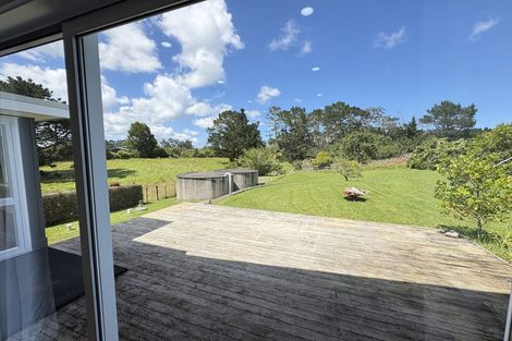 Photo of property in 619 State Highway 16, Kumeu, 0891