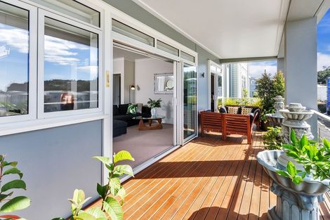 Photo of property in 104 Landmark Terrace, Orewa, 0931