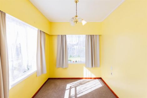 Photo of property in 1 Mill Street, Marton, 4710