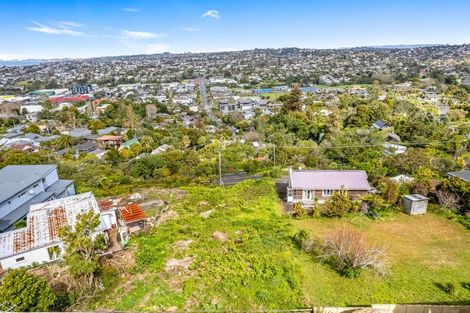 Photo of property in 9 Carlisle Road, Torbay, Auckland, 0630
