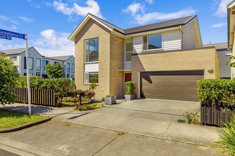 Photo of property in 7 Peihana Road, Hobsonville, Auckland, 0616