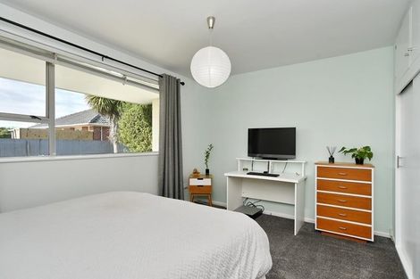 Photo of property in 90 Springs Road, Hornby, Christchurch, 8042