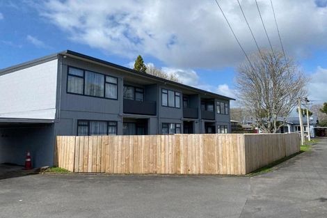 Photo of property in 1/17 Stanley Street, Claudelands, Hamilton, 3214