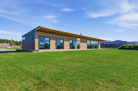 Photo of property in 20 Peak Drive, Twizel, 7901