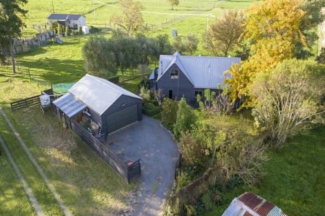 Photo of property in 100 Kereru Road, Maraekakaho, Hastings, 4171