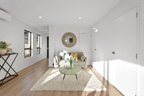 Photo of property in 315d Bucklands Beach Road, Bucklands Beach, Auckland, 2012