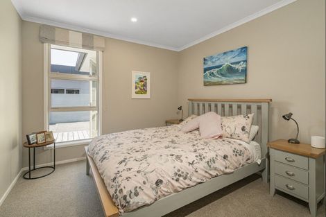 Photo of property in 30 Hei Esplanade, Whitianga, 3510