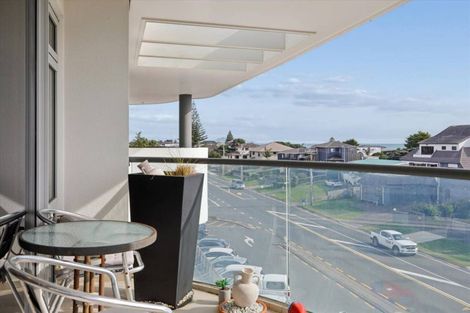 Photo of property in 5/1086 Papamoa Beach Road, Papamoa Beach, Papamoa, 3118