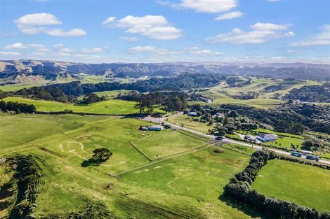 Photo of property in 2586 Awhitu Road, Awhitu, 2684