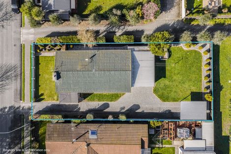 Photo of property in 207 West Belt, Rangiora, 7400