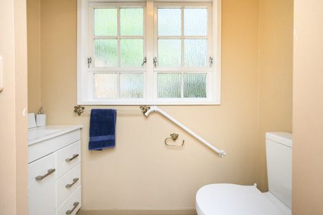 Photo of property in 31 Redwood Grove, Hokowhitu, Palmerston North, 4410