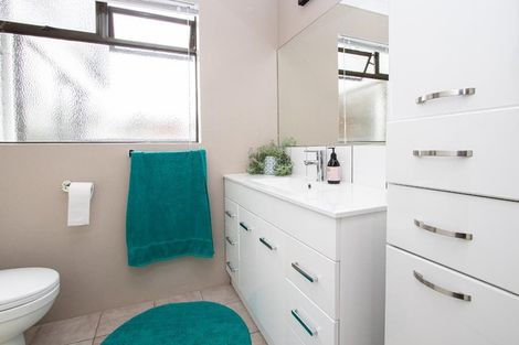 Photo of property in 27 Pelorus Street, Glenview, Hamilton, 3206