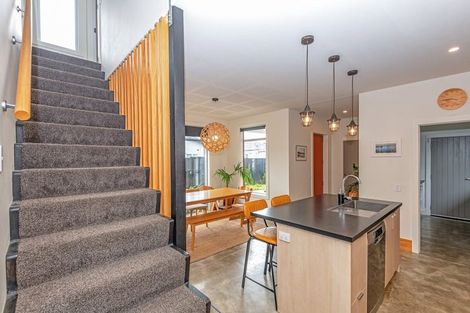 Photo of property in 123 Heretaunga Street, Palmerston North, 4414