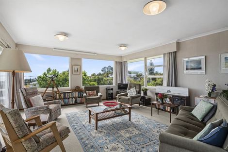 Photo of property in 1 Elizabeth Place, Mairangi Bay, Auckland, 0630