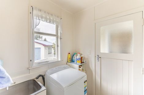 Photo of property in 4 Avon Terrace, Taradale, Napier, 4112