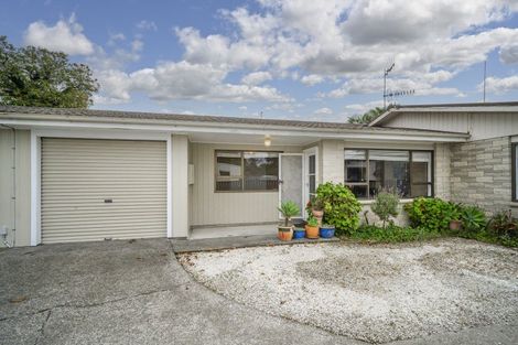 Photo of property in 2/704 Charles Street, Raureka, Hastings, 4120