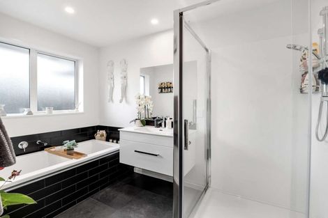 Photo of property in 1 Jean Batten Lane, Rolleston, 7615