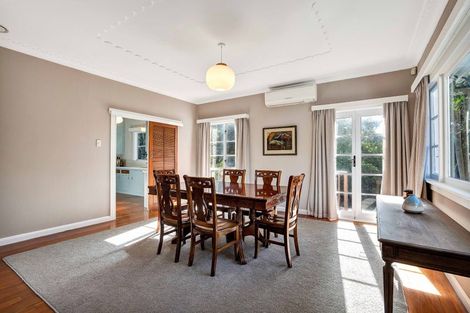 Photo of property in 33 Rogan Street, New Plymouth, 4310