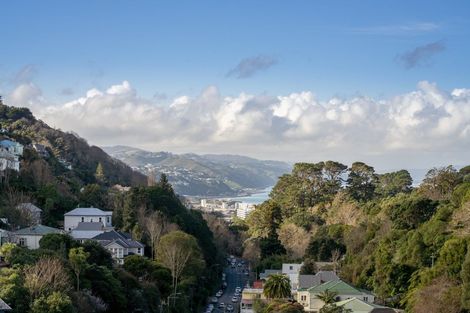 Photo of property in 35 The Rigi, Northland, Wellington, 6012