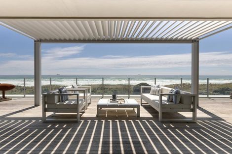 Photo of property in 389a Oceanbeach Road, Mount Maunganui, 3116