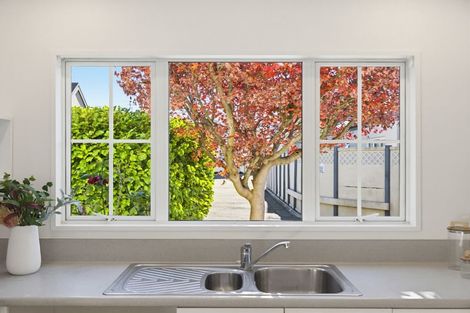 Photo of property in 4/55 Parade Court, Addington, Christchurch, 8024
