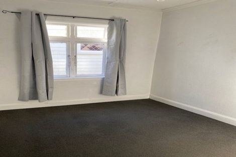 Photo of property in 55 Overtoun Terrace, Hataitai, Wellington, 6021