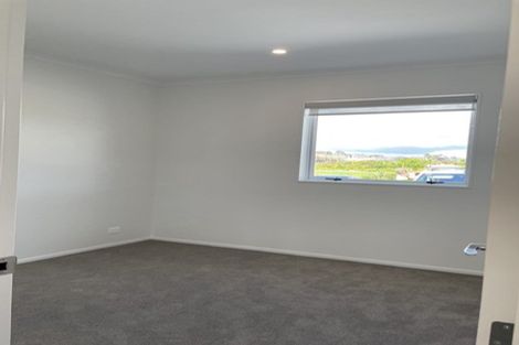 Photo of property in 38a Taikura Avenue, Red Beach, 0932