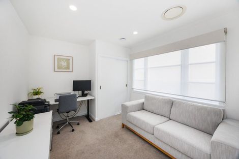 Photo of property in 265 Victoria Avenue, Hokowhitu, Palmerston North, 4410