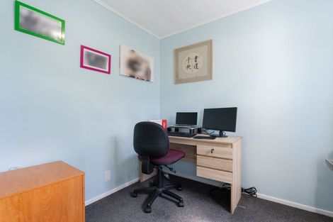 Photo of property in 63 Bassett Road, Johnsonville, Wellington, 6037