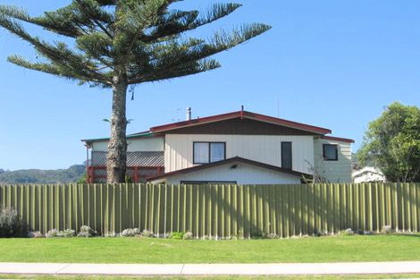 Photo of property in 47 Cook Drive, Whitianga, 3510