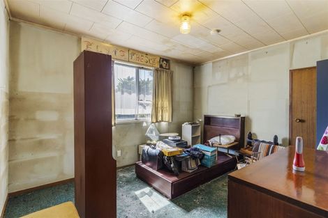 Photo of property in 73 Archmillen Avenue, Pakuranga Heights, Auckland, 2010