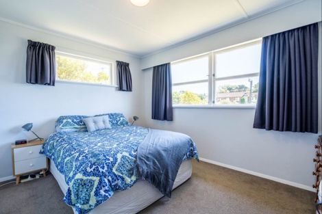 Photo of property in 104 Tilley Road, Paekakariki, 5034