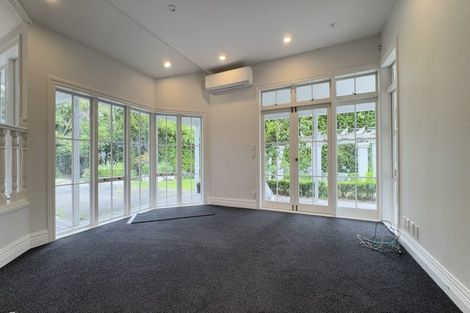 Photo of property in 14 Amreins Road, Waitakere, Henderson, 0782