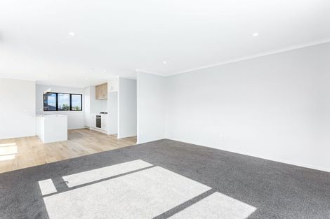 Photo of property in 9 Boeing Way, Newlands, 6037