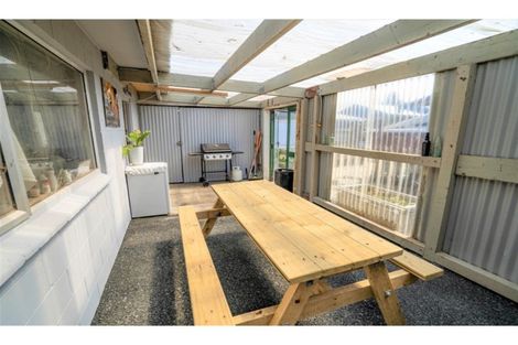 Photo of property in 100 Scott Street, Strathern, Invercargill, 9812