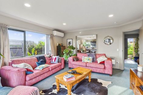 Photo of property in 17 Manhattan Court, Paraparaumu Beach, Paraparaumu, 5032