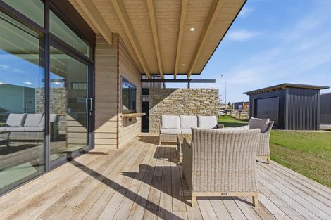 Photo of property in 20 Peak Drive, Twizel, 7901
