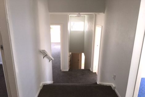 Photo of property in 14 Carluke Street, Paparangi, Wellington, 6037