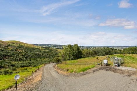 Photo of property in 38b Pipitiwai Drive, Helensville, Kaukapakapa, 0871