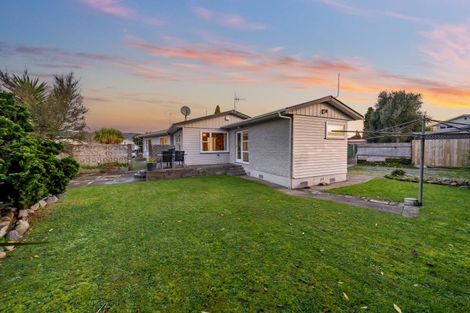 Photo of property in 16 Longfellow Street, Trentham, Upper Hutt, 5018