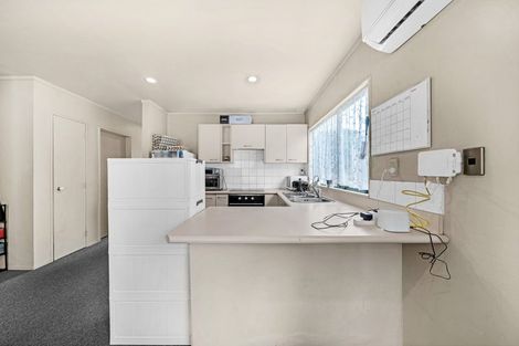 Photo of property in 130 Gadsby Road, Favona, Auckland, 2024