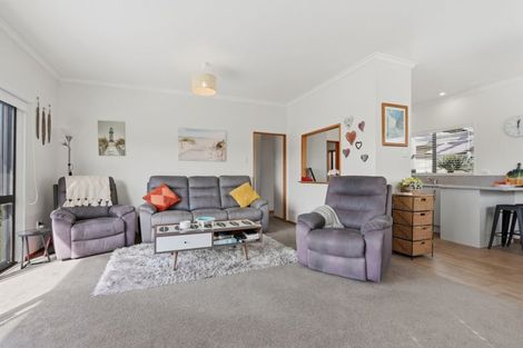 Photo of property in 10 Cable Bay Block Road, Cable Bay, 0420