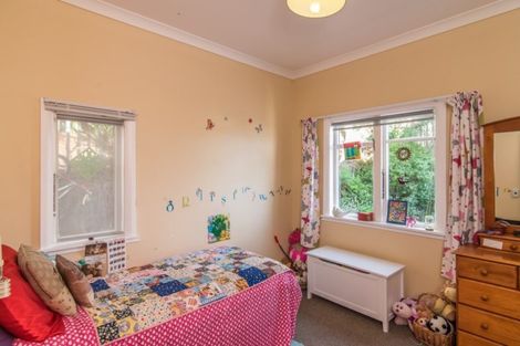 Photo of property in 66 Ira Street, Miramar, Wellington, 6022