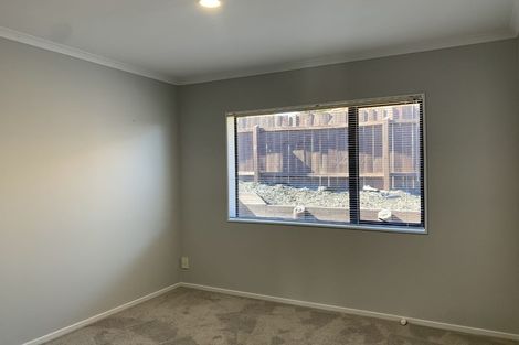 Photo of property in 6 Fleetwood Drive, Henderson, Auckland, 0612