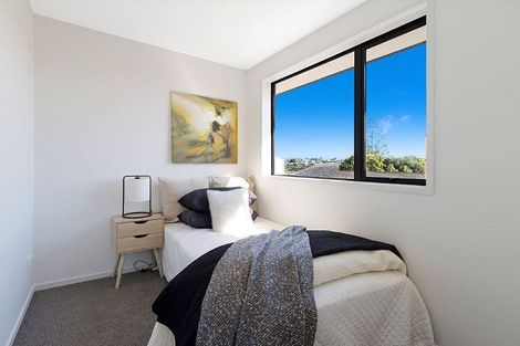 Photo of property in 740a Te Atatu Road, Te Atatu Peninsula, Auckland, 0610