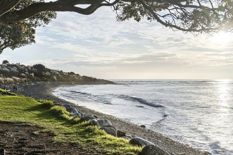 Photo of property in 11 Desmond Place, Bell Block, New Plymouth, 4312