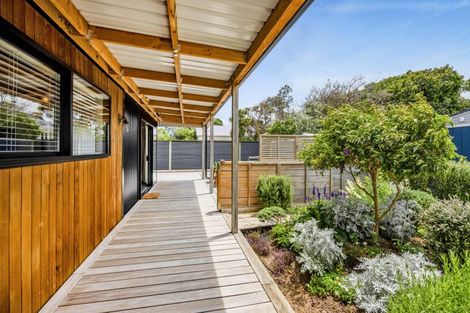 Photo of property in Fox Street, Opunake, 4616