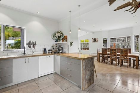 Photo of property in 152 Doctors Point Road, Waitati, 9085